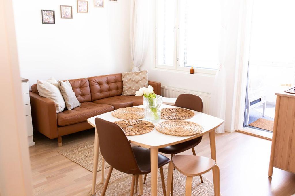 Modern Apartment With Sauna And Free Parking كوبيو المظهر الخارجي الصورة